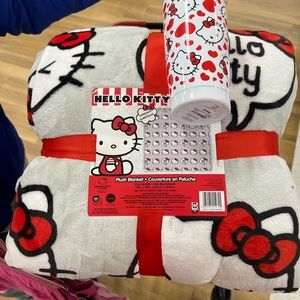 Hello kitty bubble blanket